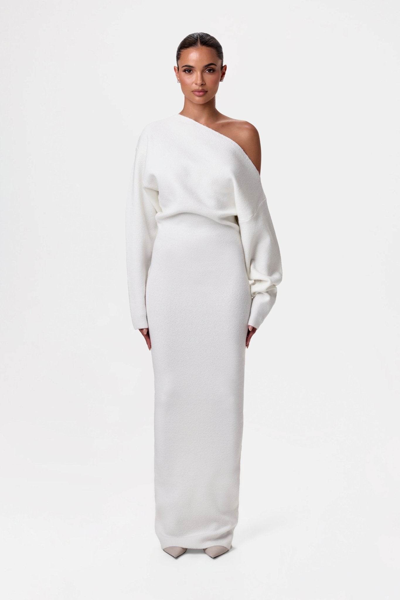 Robe Pull Moderne Épaules Dénudées | EMMA