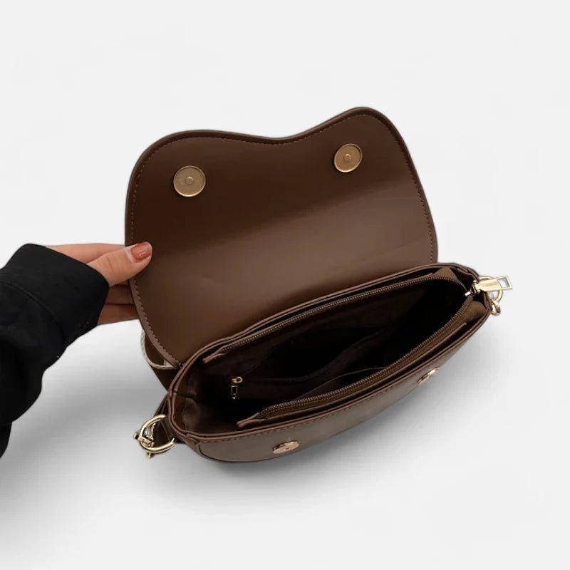 Sac à Main Banane Demi-Lune en Cuir Chic | DEMILUNA