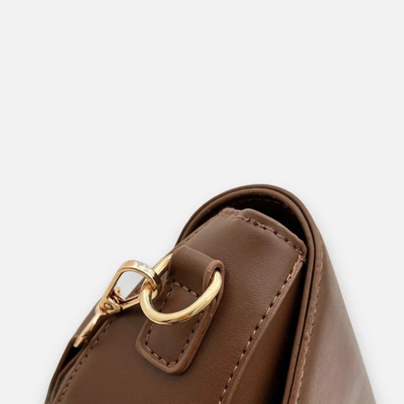 Sac à Main Banane Demi-Lune en Cuir Chic | DEMILUNA