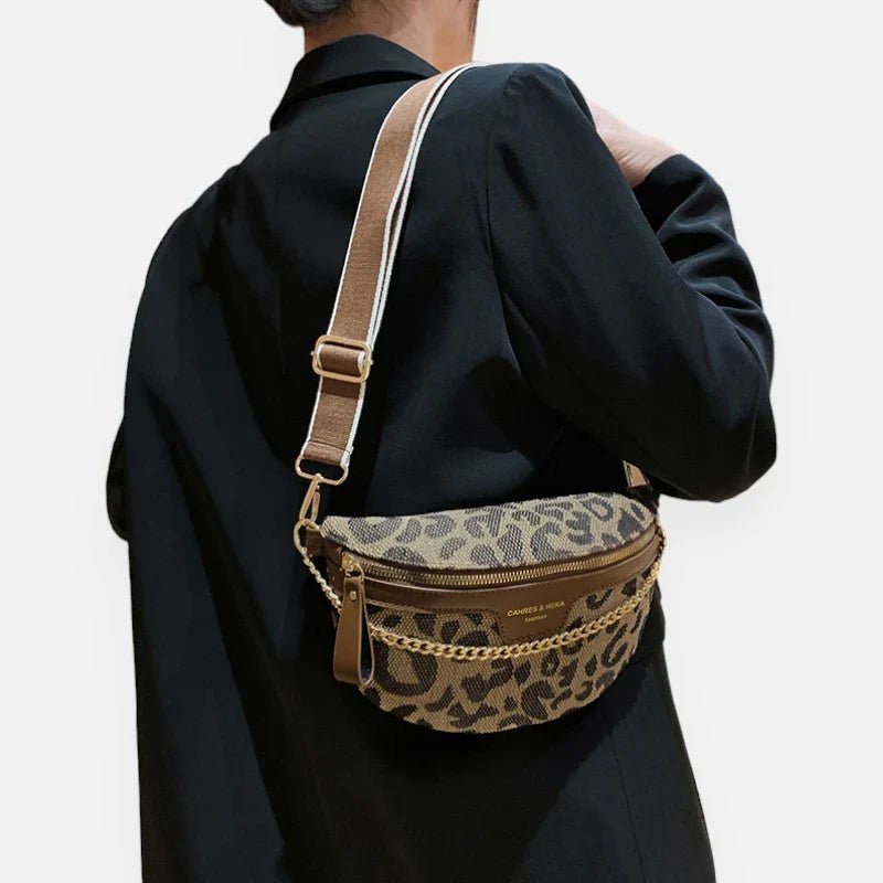 Sac Banane Léopard en Cuir à Bandoulière | AURORA