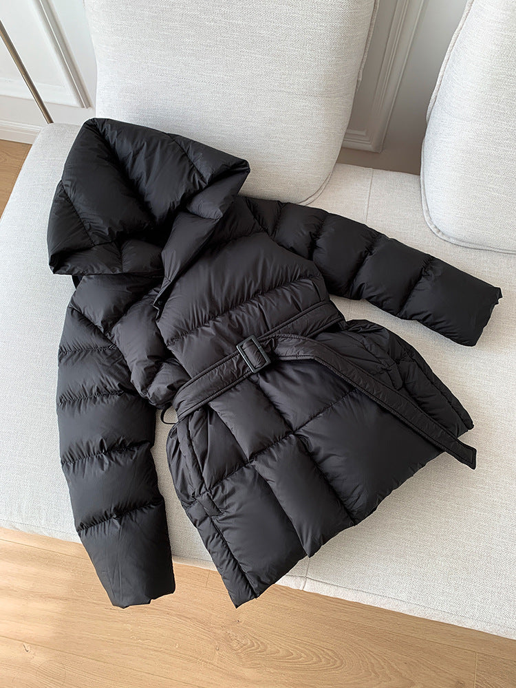 Doudoune Femme Mi-Longue Ceinturée avec Capuche | COZYWINTER™