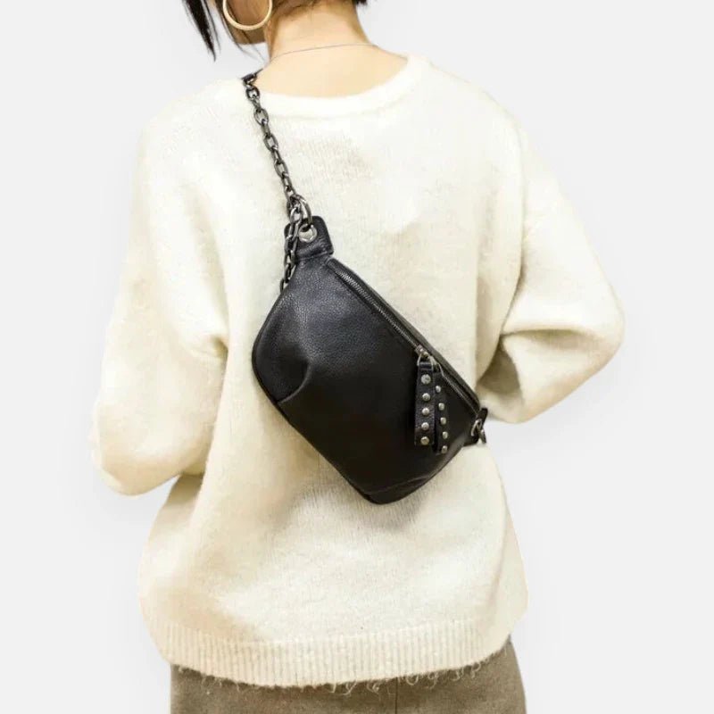 Sac Banane Femme en Cuir Noir à Bandoulière Élégante | ADENIA