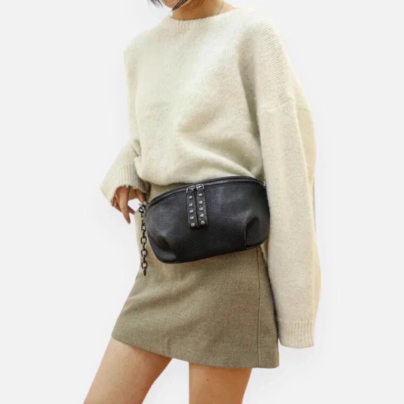 Sac Banane Femme en Cuir Noir à Bandoulière Élégante | ADENIA