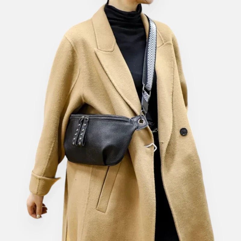 Sac Banane Femme en Cuir Noir à Bandoulière Élégante | ADENIA