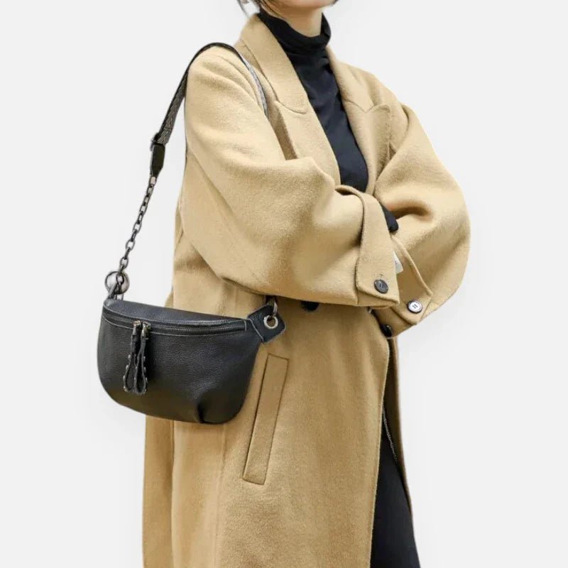Sac Banane Femme en Cuir Noir à Bandoulière Élégante | ADENIA
